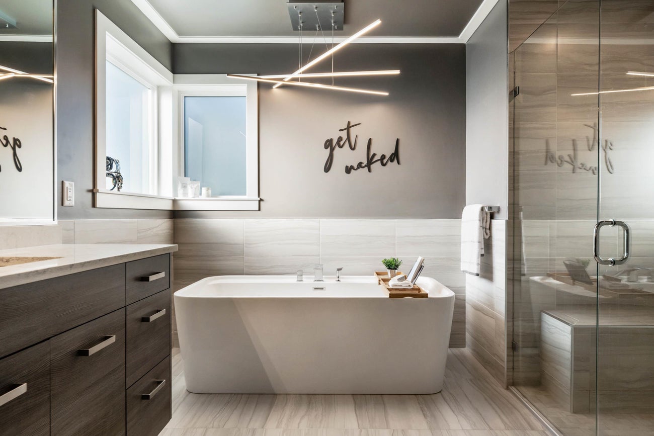 814 Levis Street - Harbour Place single-family-residence for Sale, 6 Bedrooms (R3084345)# - 26