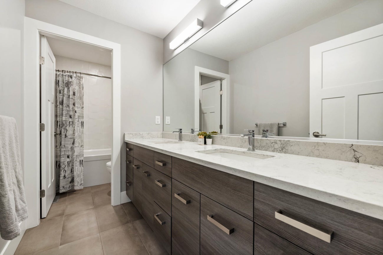 814 Levis Street - Harbour Place Single Family Residence for Sale, 6 Bedrooms (R3084345)# - 30