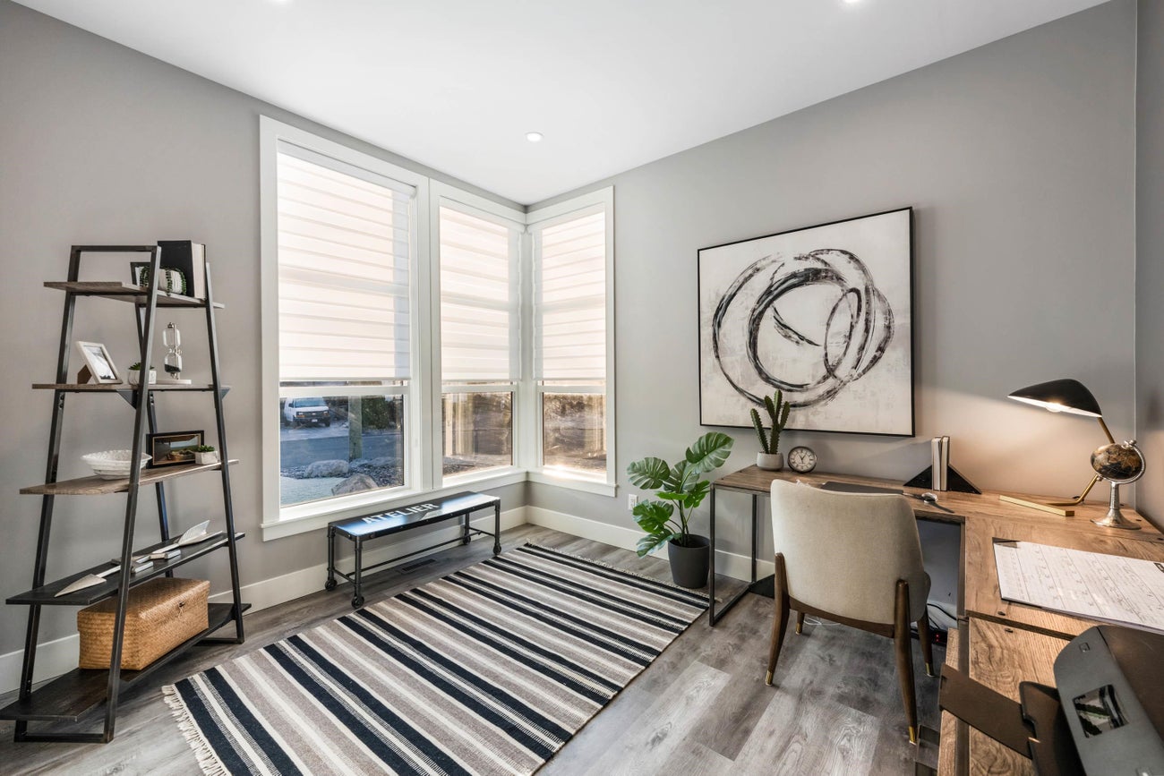 814 Levis Street - Harbour Place single-family-residence for Sale, 6 Bedrooms (R3084345)# - 4