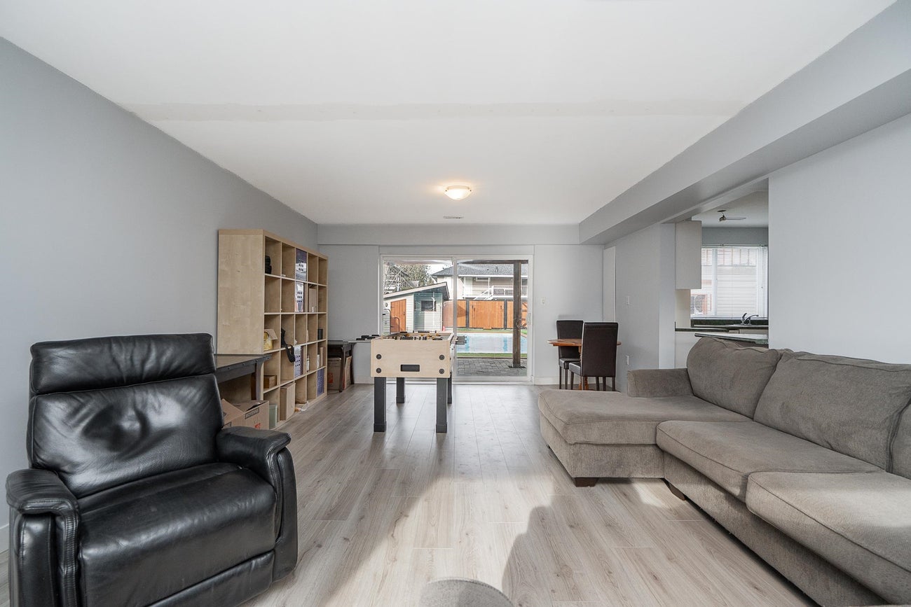 1415 Cornell Avenue - Central Coquitlam Single Family Residence for Sale, 4 Bedrooms (R3084636)# - 24