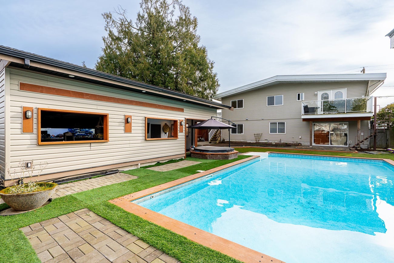 1415 Cornell Avenue - Central Coquitlam Single Family Residence for Sale, 4 Bedrooms (R3084636)# - 2