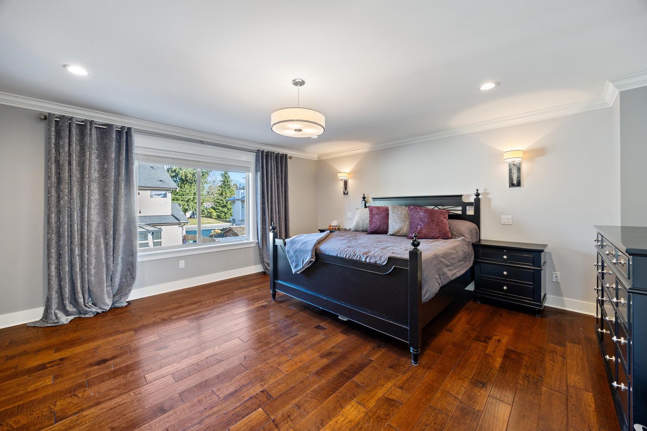 651 Chapman Avenue - Coquitlam West Single Family Residence for Sale, 6 Bedrooms (R3084656)# - 16