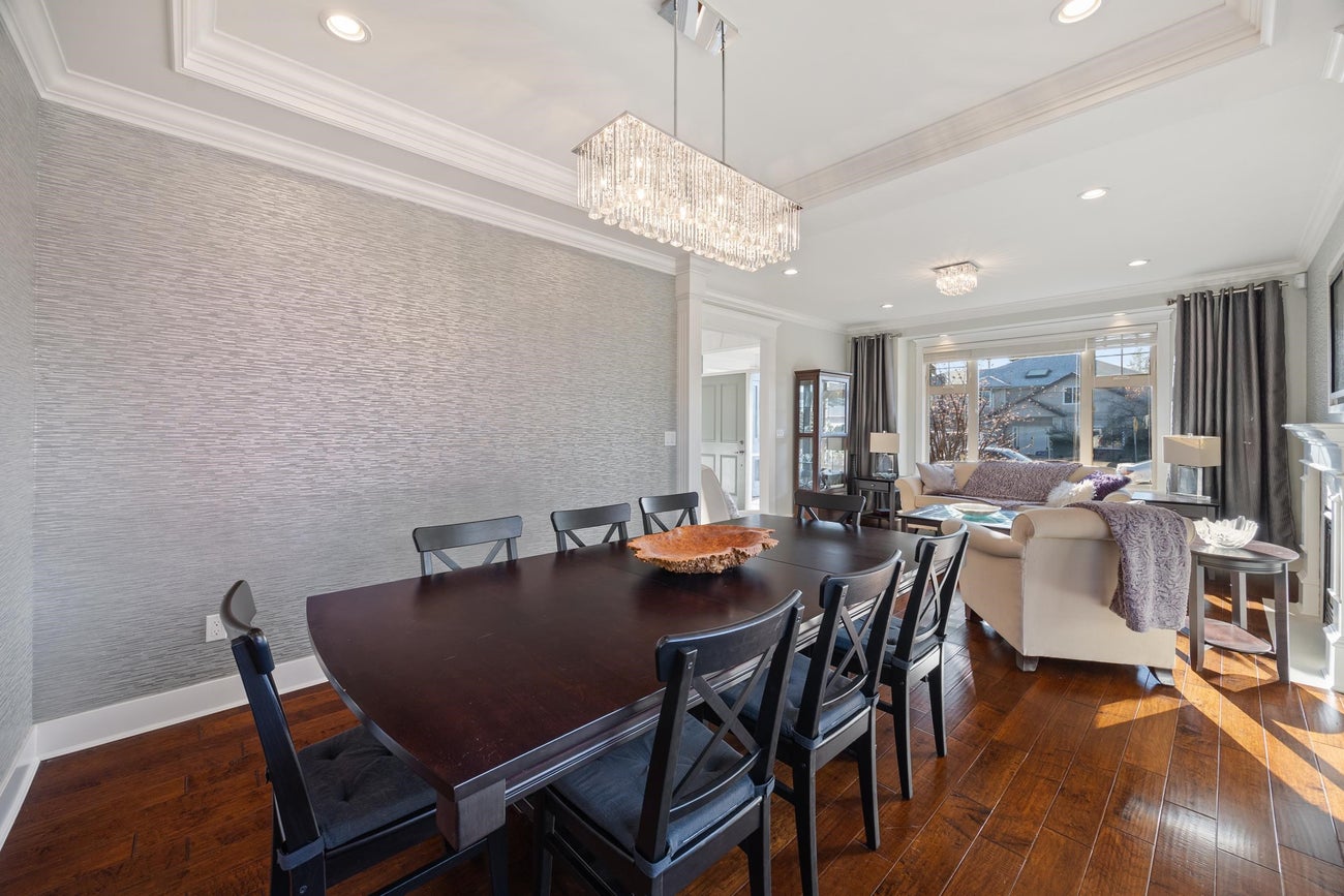 651 Chapman Avenue - Coquitlam West Single Family Residence for Sale, 6 Bedrooms (R3084656)# - 4