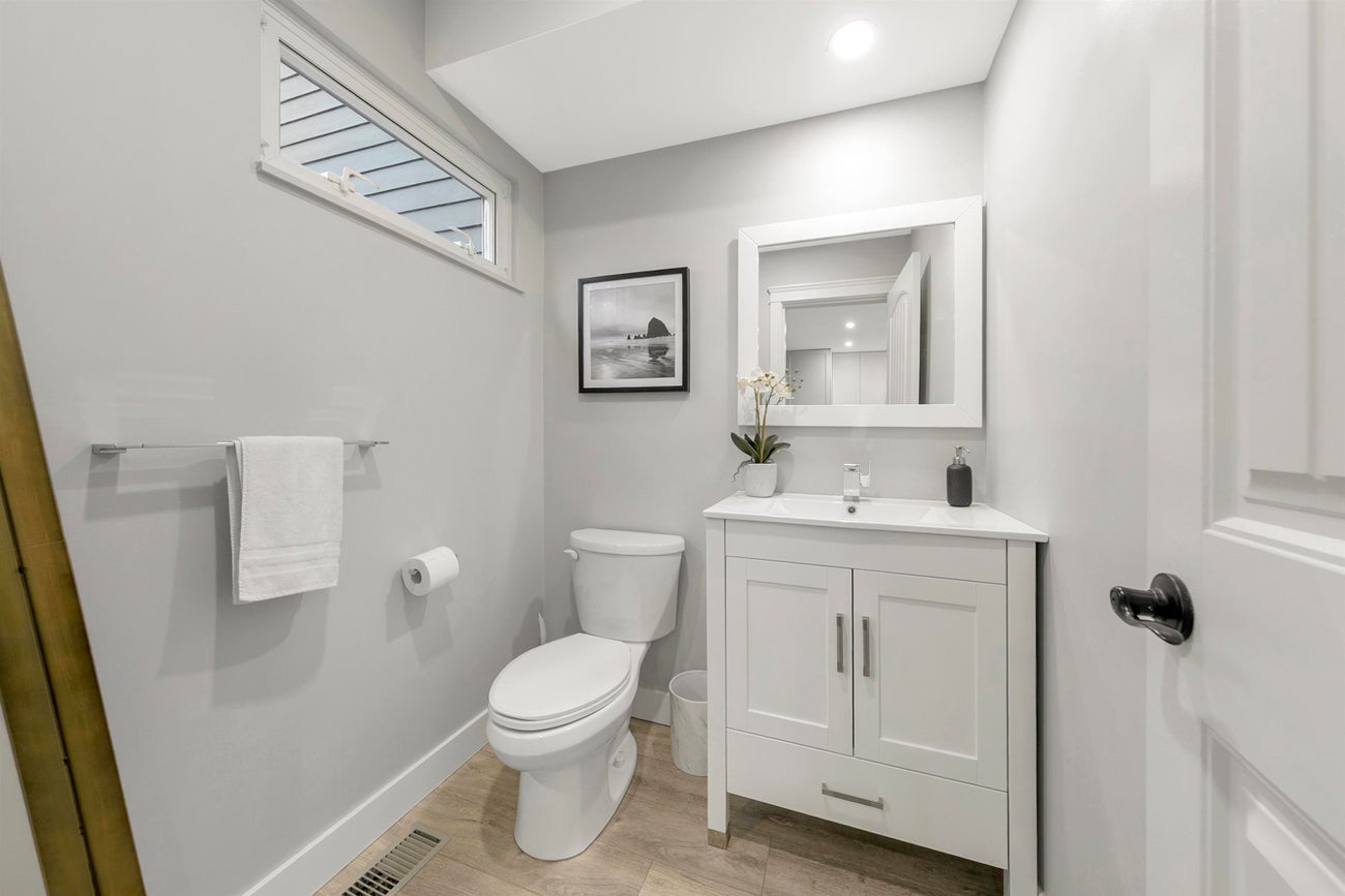 469 Carlsen Place - North Shore Pt Moody Townhouse, 3 Bedrooms (R3085051)# - 13