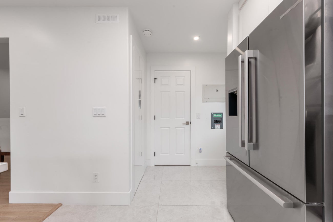 103 - 1334 Charland Avenue - Central Coquitlam Single Family Residence for Sale, 5 Bedrooms (R3085246)# - 14