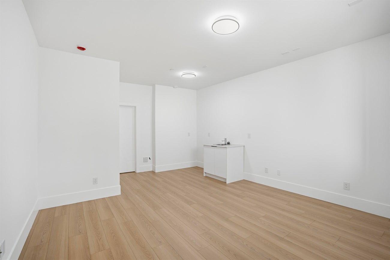 2263 Monashee Court - Coquitlam East Single Family Residence for Sale, 6 Bedrooms (R3085391)# - 31