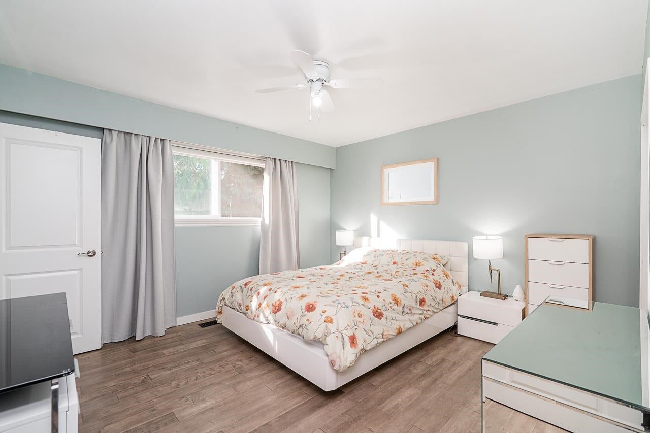 428 Midvale Street - Central Coquitlam Single Family Residence for Sale, 4 Bedrooms (R3085690)# - 14