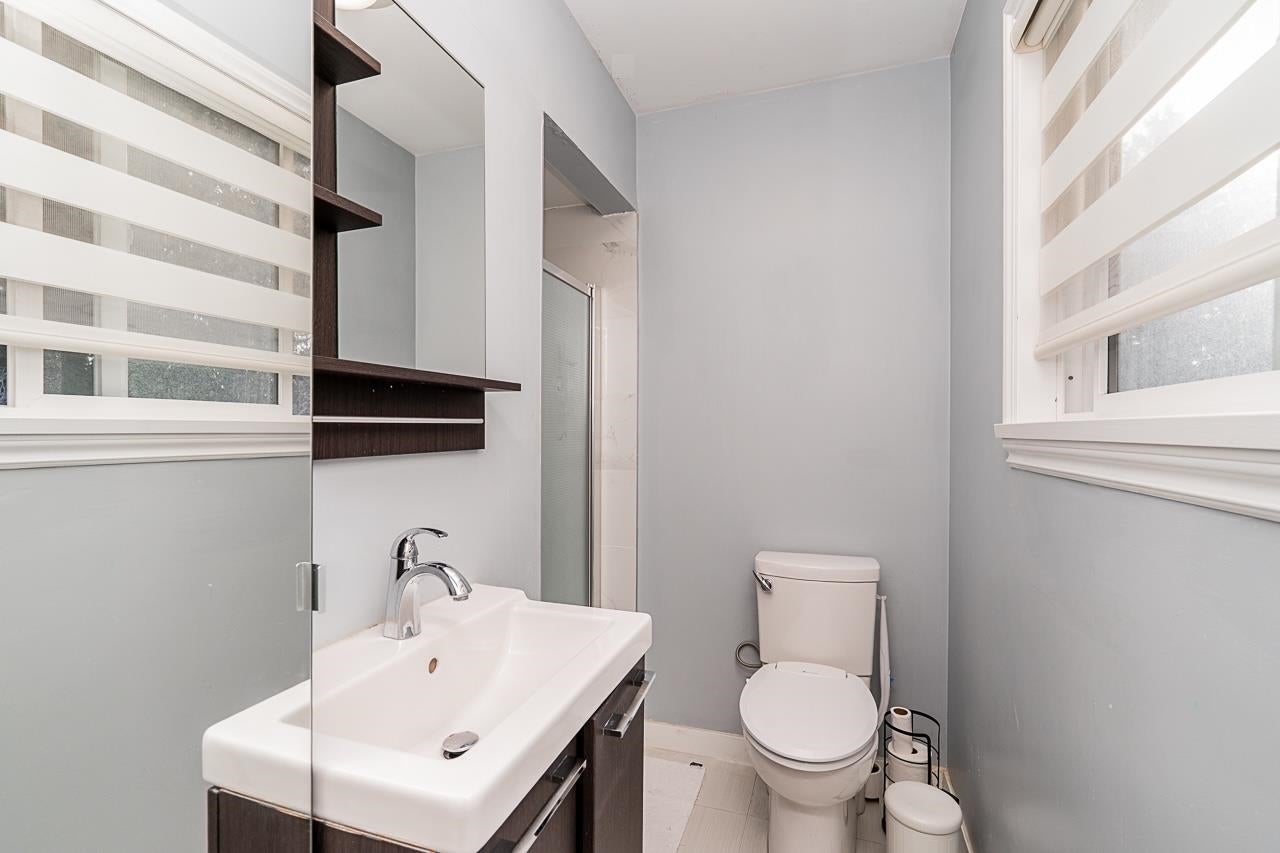 428 Midvale Street - Central Coquitlam Single Family Residence for Sale, 4 Bedrooms (R3085690)# - 15