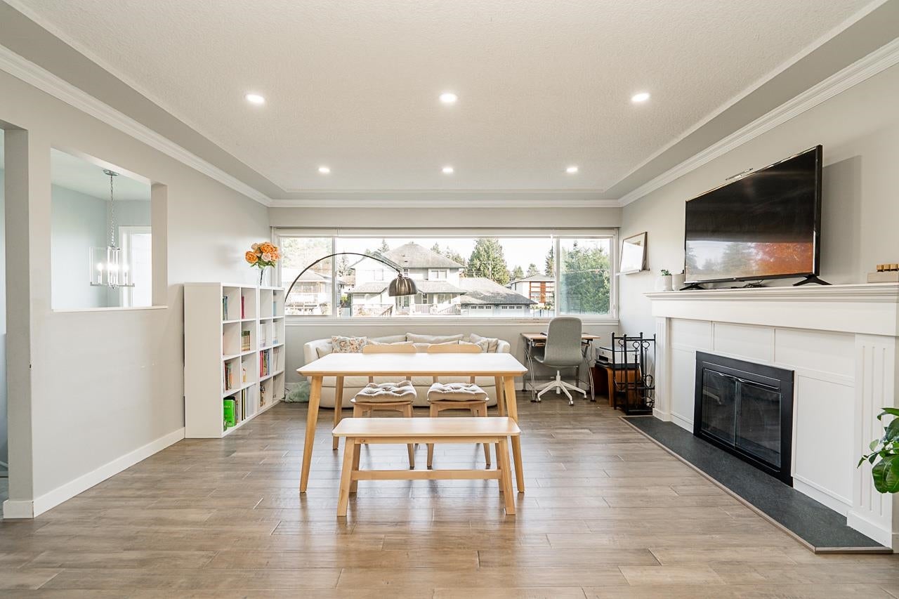 428 Midvale Street - Central Coquitlam Single Family Residence for Sale, 4 Bedrooms (R3085690)# - 4