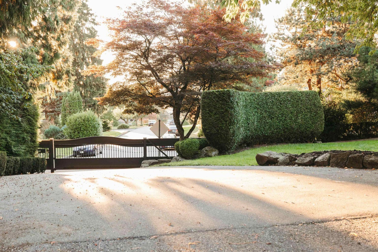 701 Dansey Avenue - Coquitlam West Single Family Residence for Sale, 5 Bedrooms (R3086454)# - 30