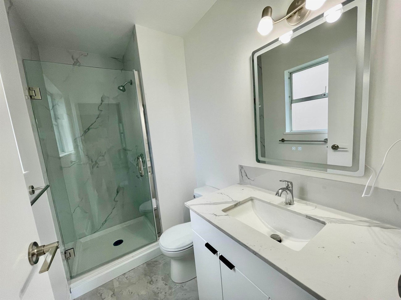 657 Poirier Street - Central Coquitlam Single Family Residence for Sale, 3 Bedrooms (R3087039)# - 15