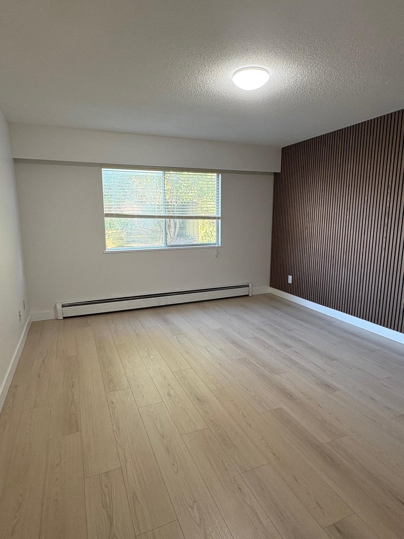 657 Poirier Street - Central Coquitlam Single Family Residence for Sale, 3 Bedrooms (R3087039)# - 8