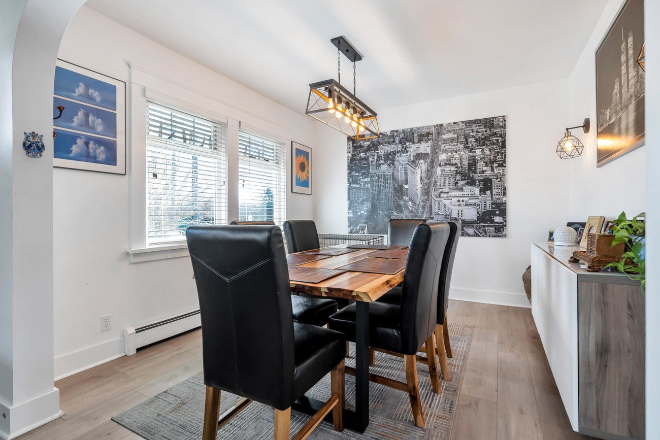 125 N Gilmore Avenue - Vancouver Heights Single Family Residence for Sale, 4 Bedrooms (R3087700)# - 11