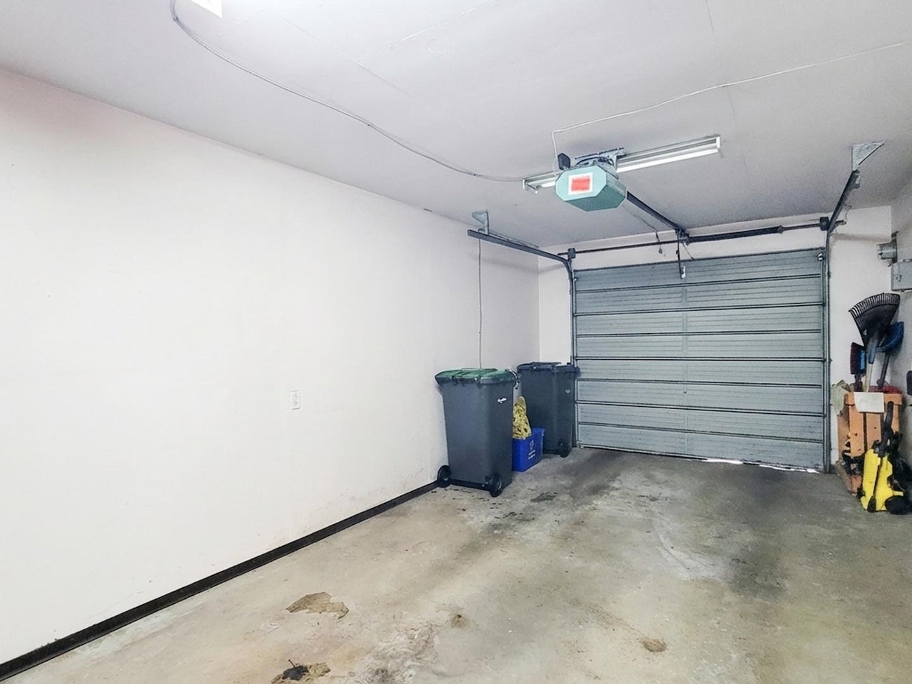 2519 Penshurst Court - Coquitlam East Single Family Residence for Sale, 4 Bedrooms (R3087828)# - 35