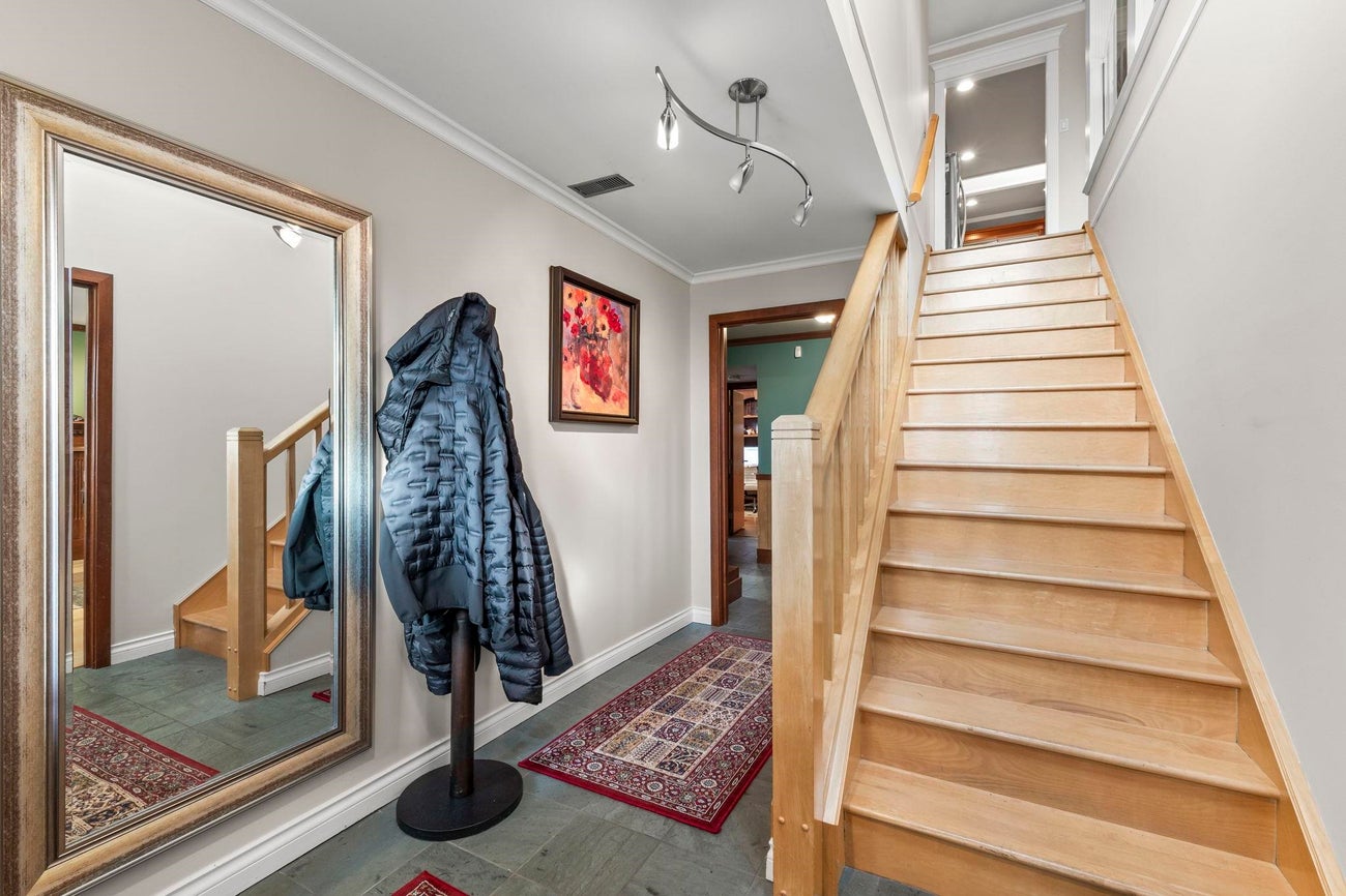 317 Gloucester Court - Coquitlam East Single Family Residence for Sale, 4 Bedrooms (R3088150)# - 23