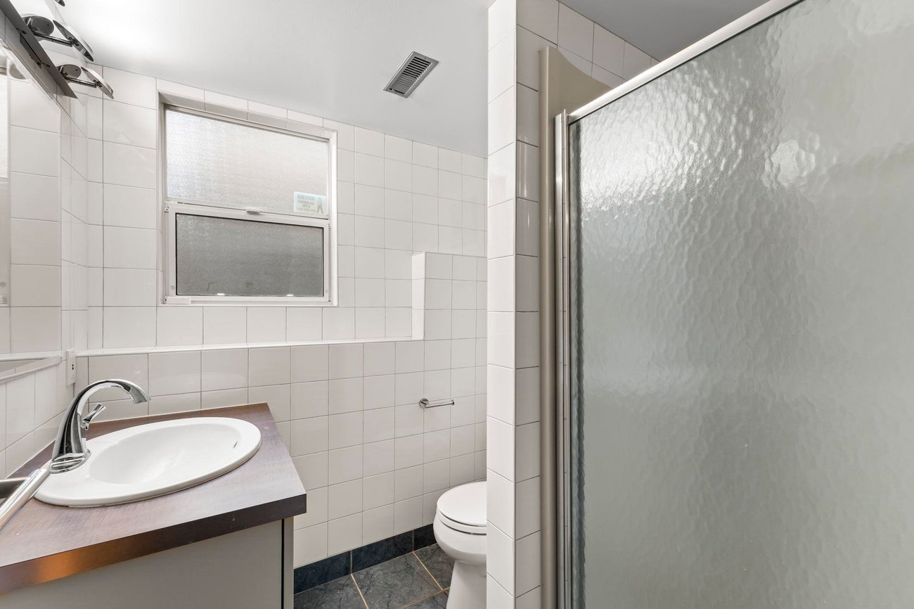 317 Gloucester Court - Coquitlam East Single Family Residence for Sale, 4 Bedrooms (R3088150)# - 29