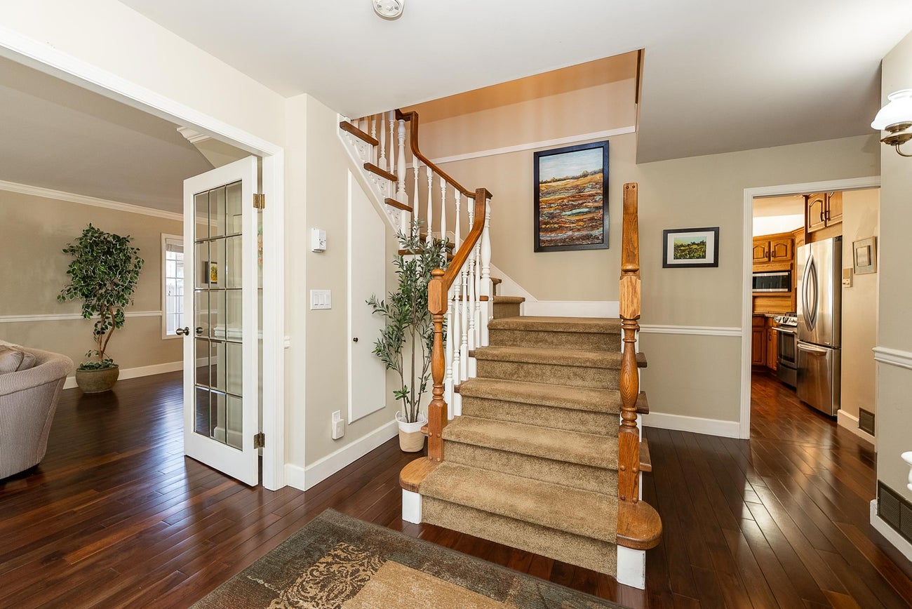 408 Riverview Crescent - Coquitlam East Single Family Residence for Sale, 5 Bedrooms (R3088602)# - 2