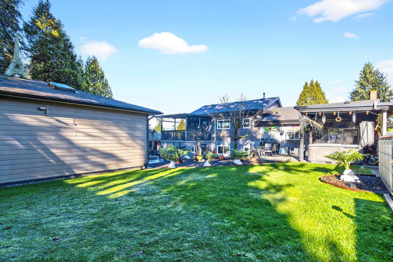 928 Stanton Avenue - Coquitlam West Single Family Residence for Sale, 4 Bedrooms (R3088647)# - 26
