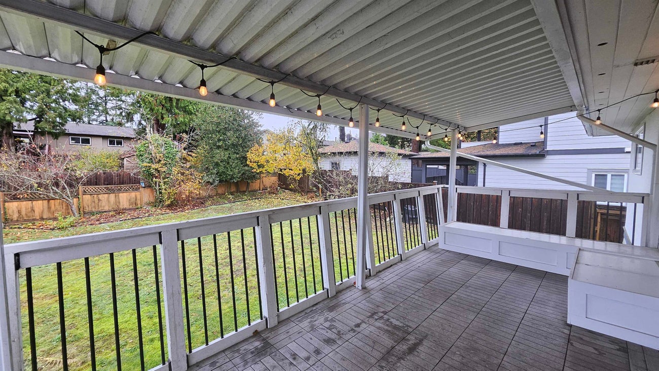 845 Smith Avenue - Coquitlam West Single Family Residence for Sale, 4 Bedrooms (R3088704)# - 32