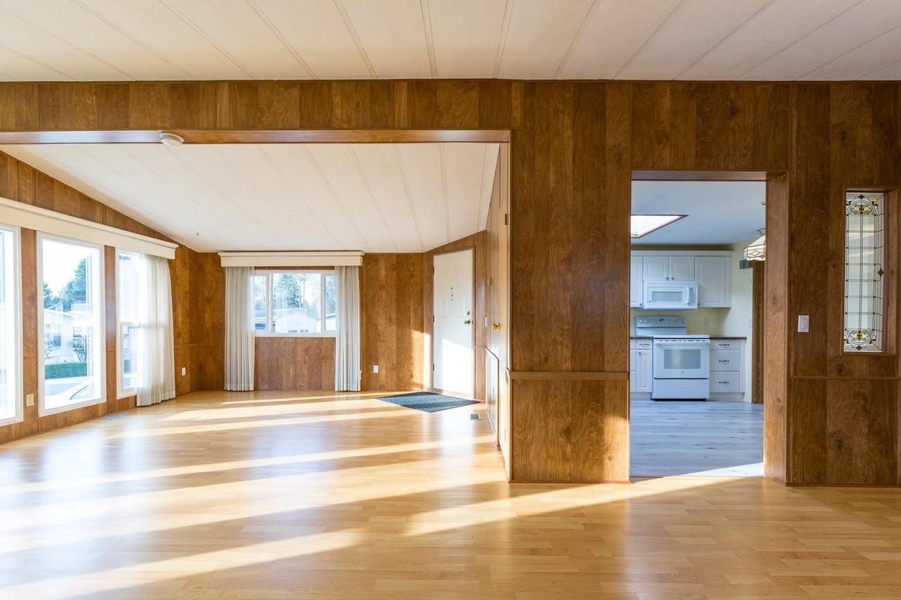 107 - 145 King Edwards Street - Maillardville Manufactured Home for Sale, 2 Bedrooms (R3088735)# - 12