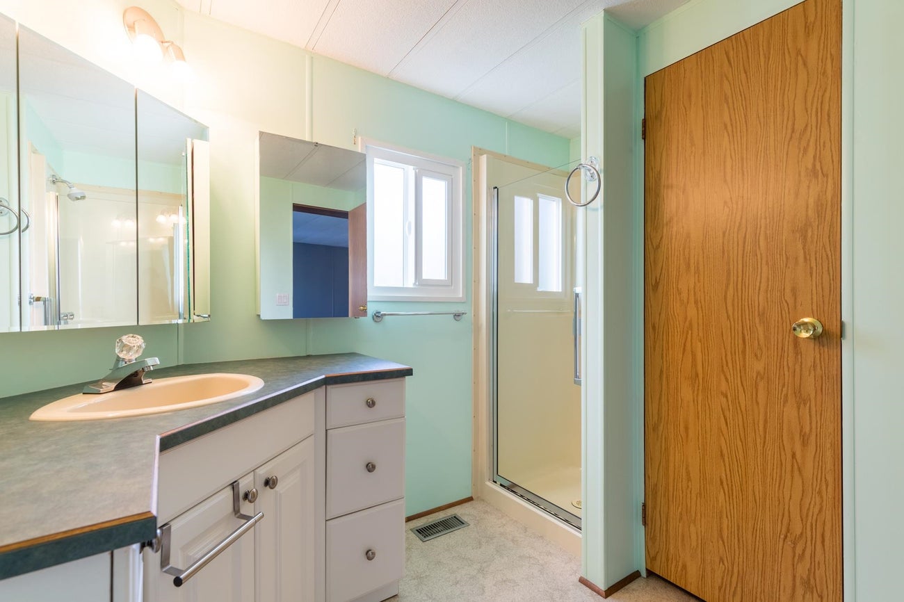 107 - 145 King Edwards Street - Maillardville Manufactured Home for Sale, 2 Bedrooms (R3088735)# - 34