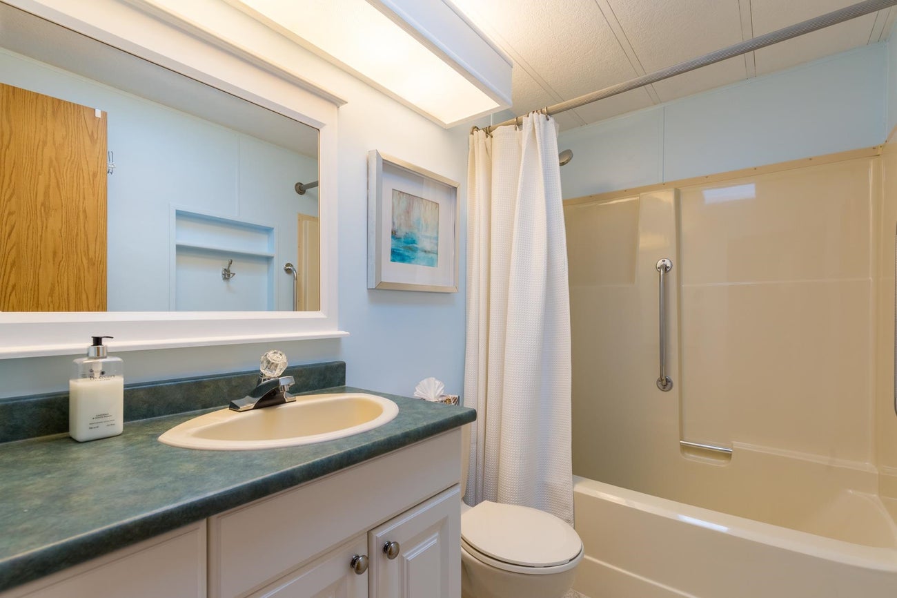 107 - 145 King Edwards Street - Maillardville Manufactured Home for Sale, 2 Bedrooms (R3088735)# - 36