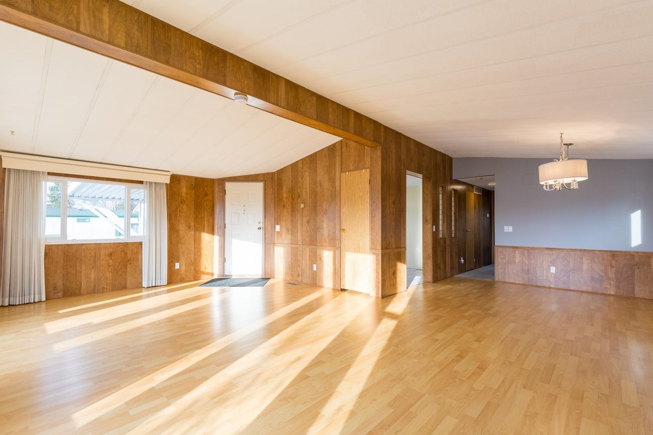 107 - 145 King Edwards Street - Maillardville Manufactured Home for Sale, 2 Bedrooms (R3088735)# - 9