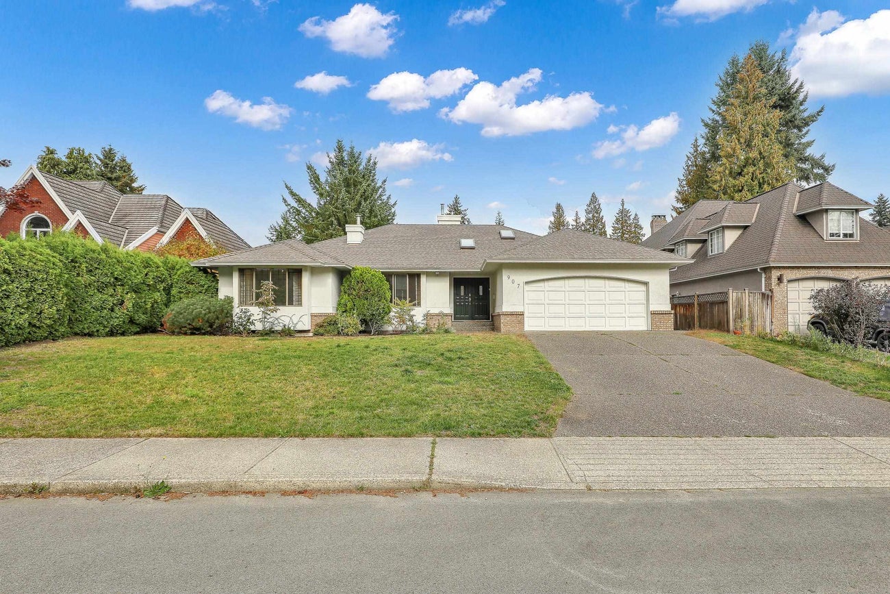 907 Sprice Avenue - Coquitlam West Single Family Residence for Sale, 6 Bedrooms (R3088929)# - 1