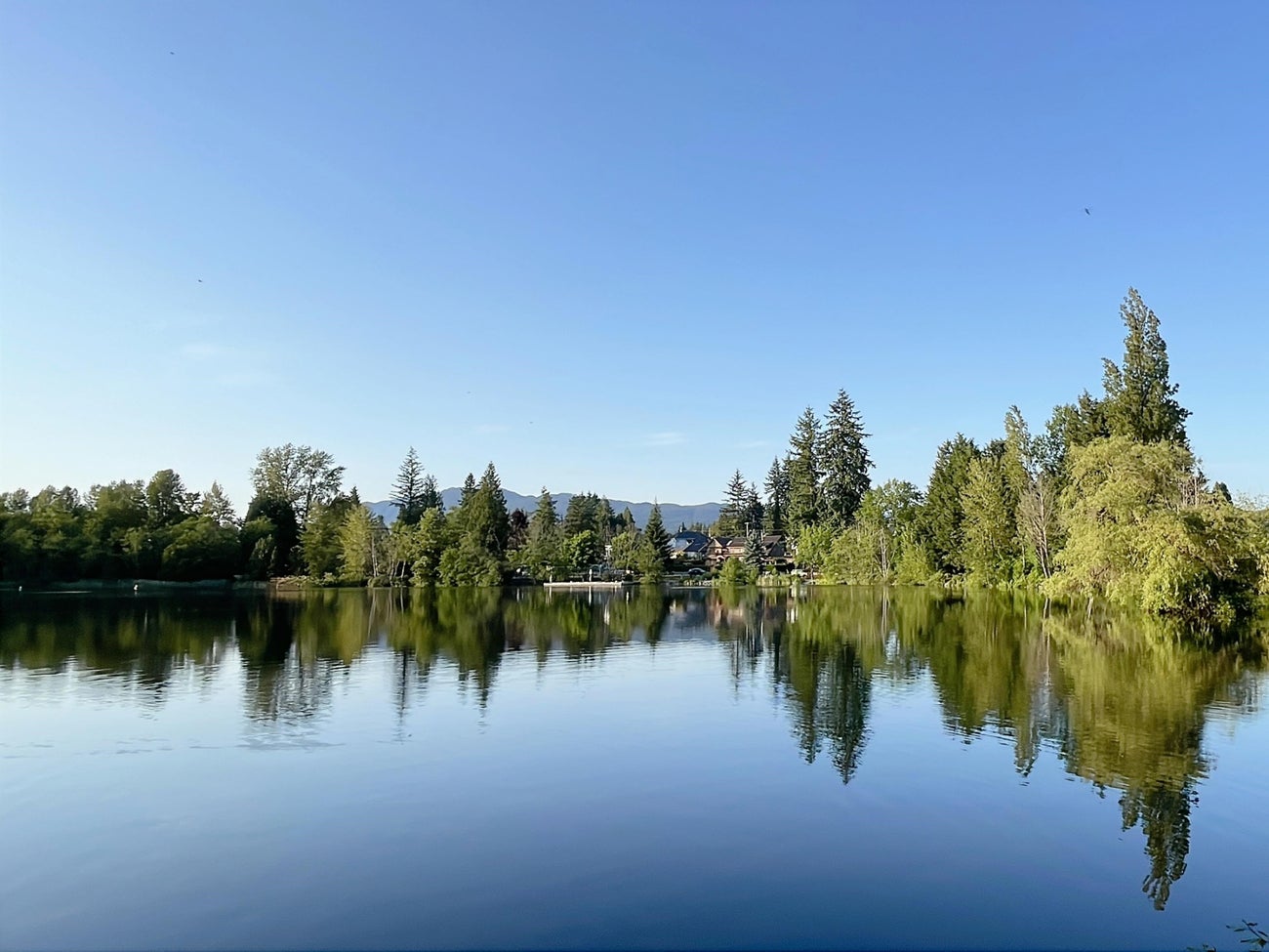 677 Gatensbury Street - Central Coquitlam single-family-residence for Sale, 5 Bedrooms (R3089074)# - 2