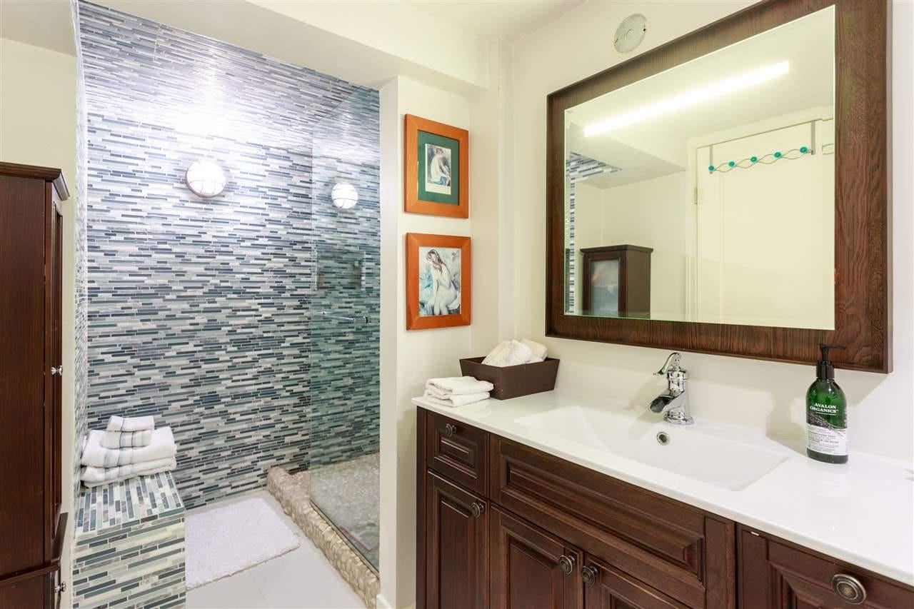 6895 Curtis Street - Sperling-Duthie Single Family Residence for Sale, 5 Bedrooms (R3089076)# - 18