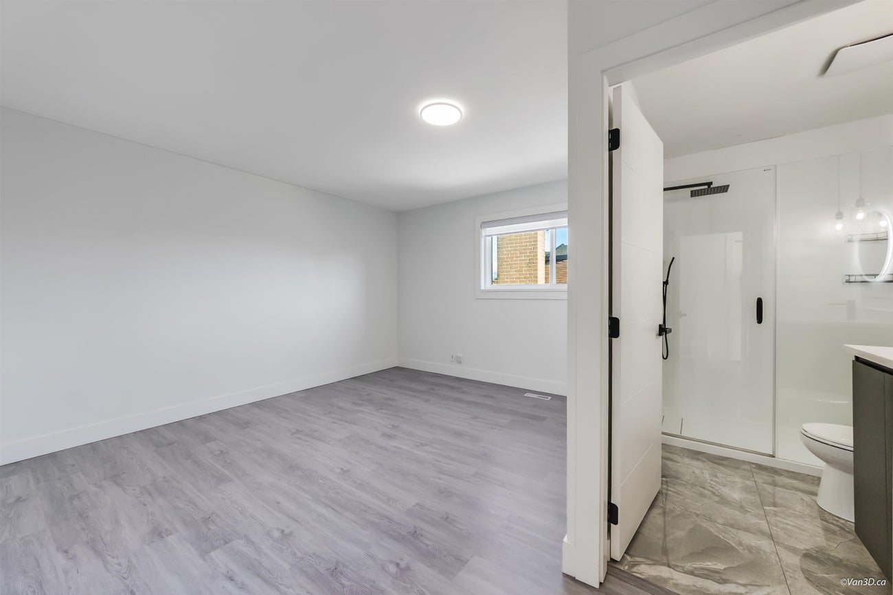 4346 Dundas Street - Vancouver Heights Single Family Residence for Sale, 6 Bedrooms (R3089169)# - 18