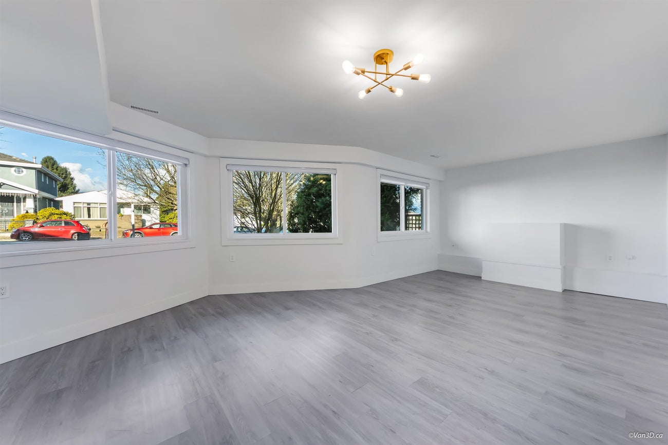 4346 Dundas Street - Vancouver Heights Single Family Residence for Sale, 6 Bedrooms (R3089169)# - 27