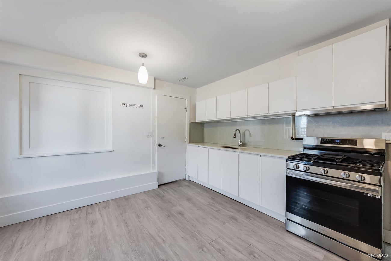 4346 Dundas Street - Vancouver Heights Single Family Residence for Sale, 6 Bedrooms (R3089169)# - 31