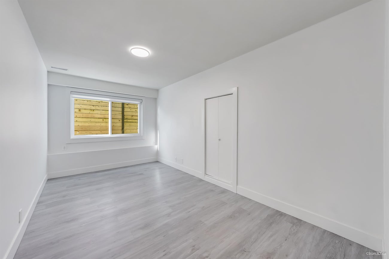 4346 Dundas Street - Vancouver Heights Single Family Residence for Sale, 6 Bedrooms (R3089169)# - 37