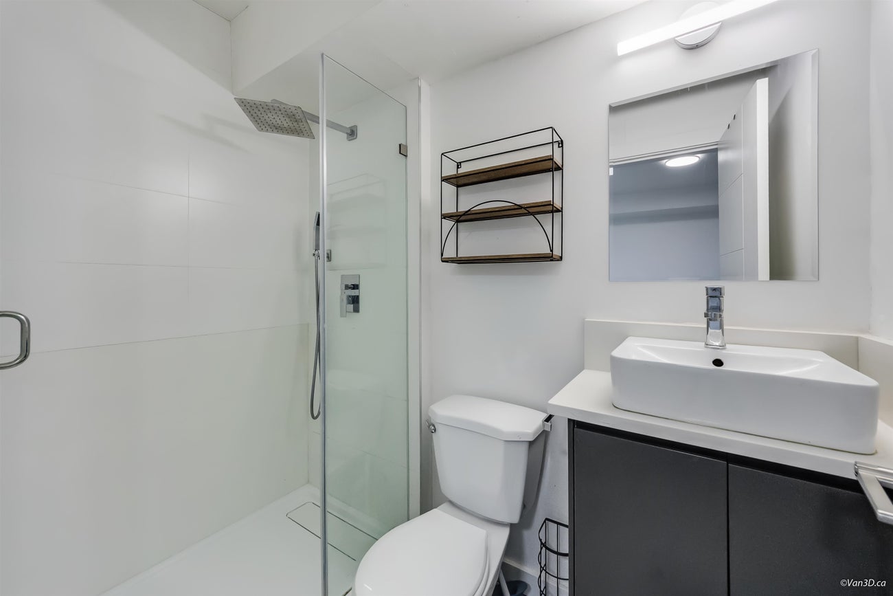 4346 Dundas Street - Vancouver Heights Single Family Residence for Sale, 6 Bedrooms (R3089169)# - 38