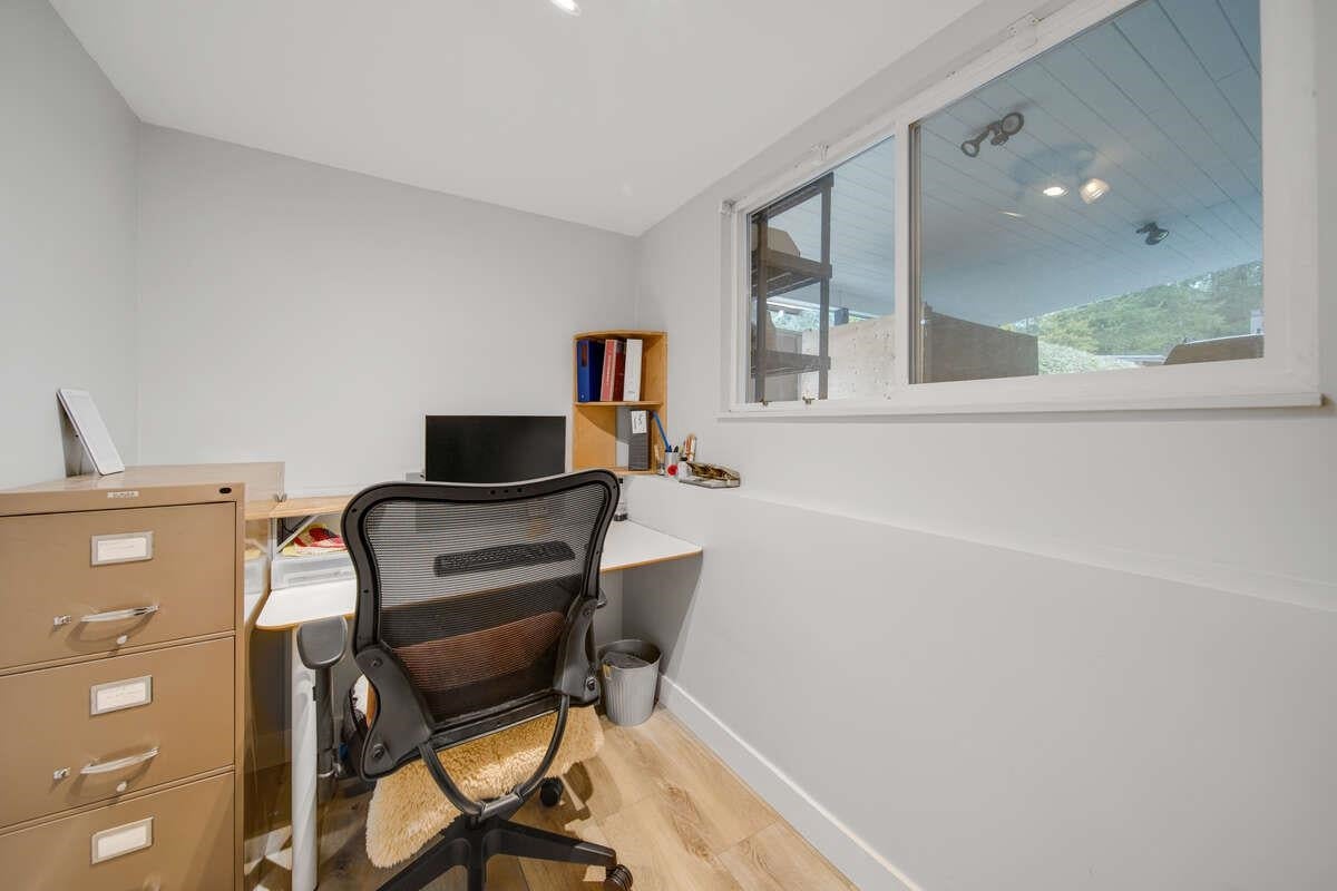 2280 King Albert Avenue - Central Coquitlam Single Family Residence for Sale, 3 Bedrooms (R3089658)# - 13