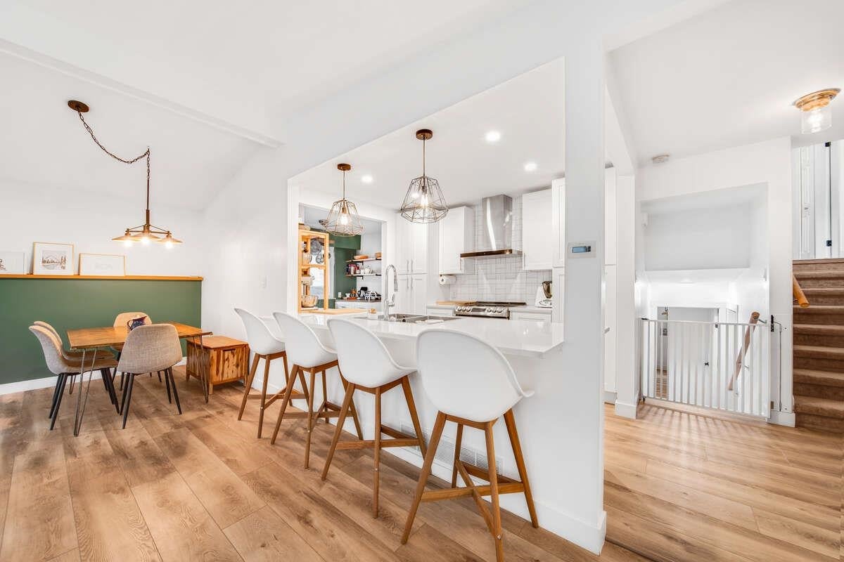 2280 King Albert Avenue - Central Coquitlam Single Family Residence for Sale, 3 Bedrooms (R3089658)# - 4