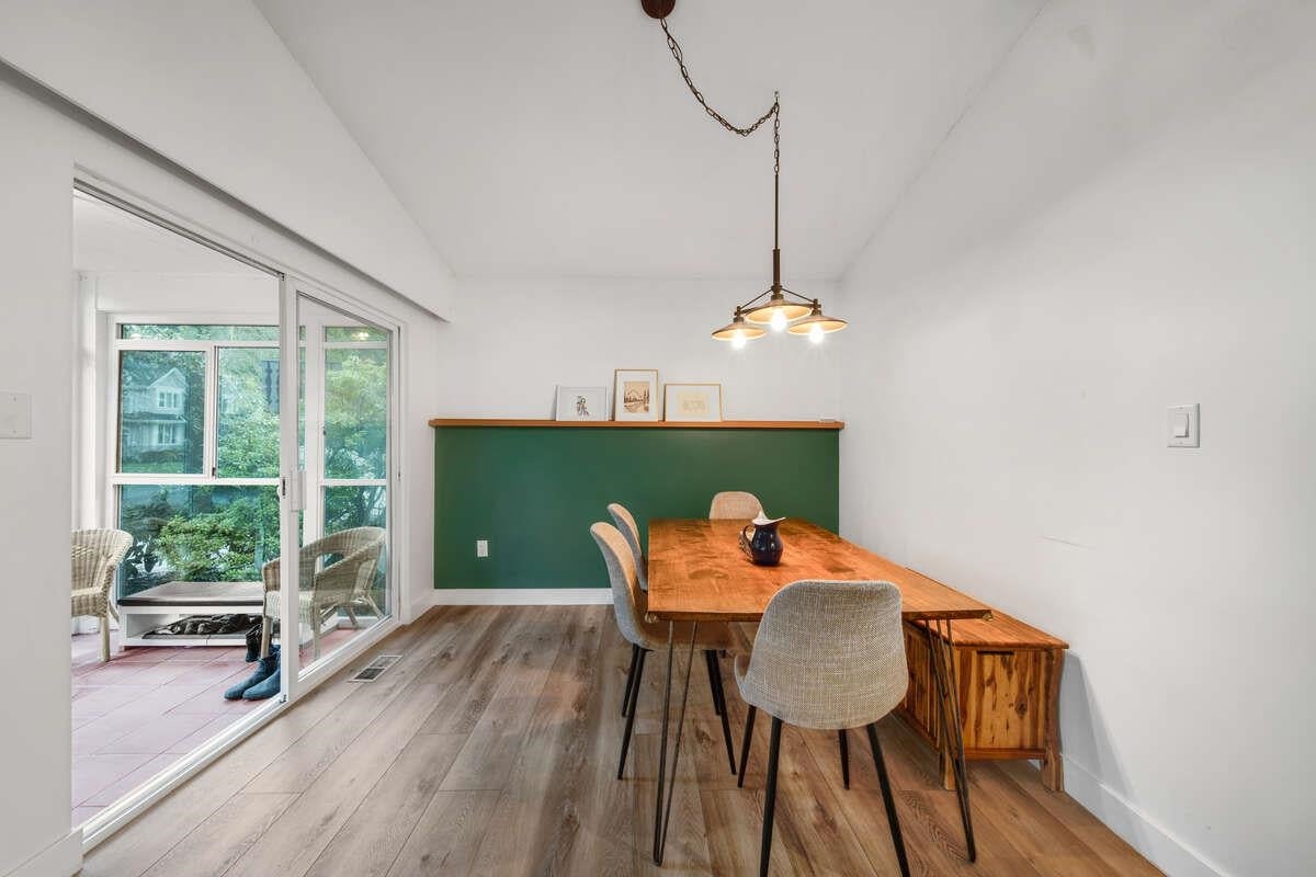 2280 King Albert Avenue - Central Coquitlam Single Family Residence for Sale, 3 Bedrooms (R3089658)# - 8