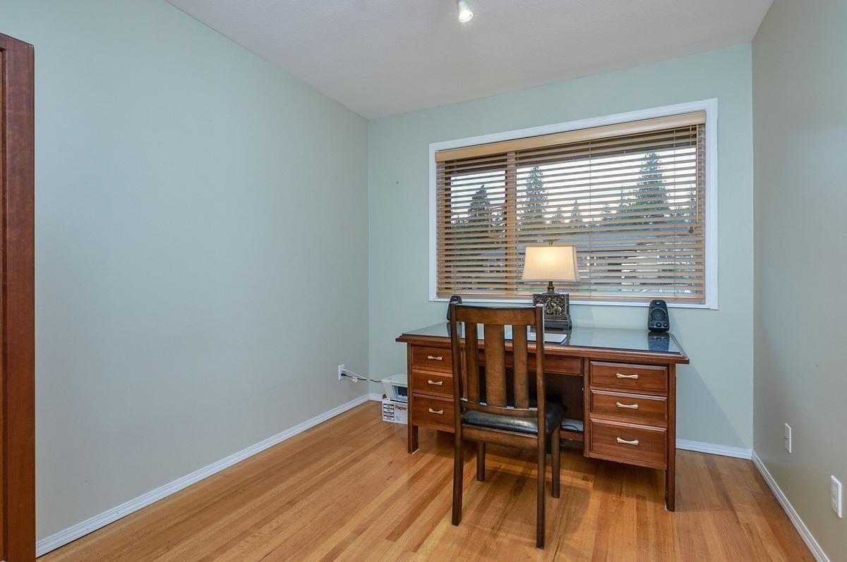 630 Sydney Avenue - Coquitlam West Single Family Residence for Sale, 6 Bedrooms (R3089729)# - 21