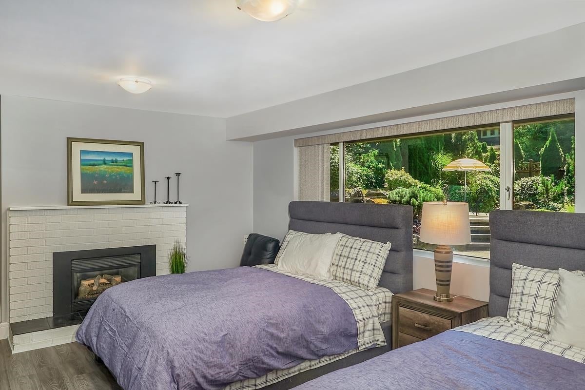 630 Sydney Avenue - Coquitlam West Single Family Residence for Sale, 6 Bedrooms (R3089729)# - 24