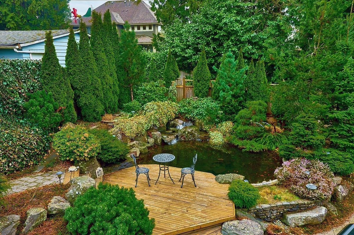 630 Sydney Avenue - Coquitlam West Single Family Residence for Sale, 6 Bedrooms (R3089729)# - 2