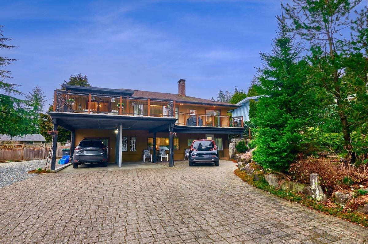 630 Sydney Avenue - Coquitlam West Single Family Residence for Sale, 6 Bedrooms (R3089729)# - 4