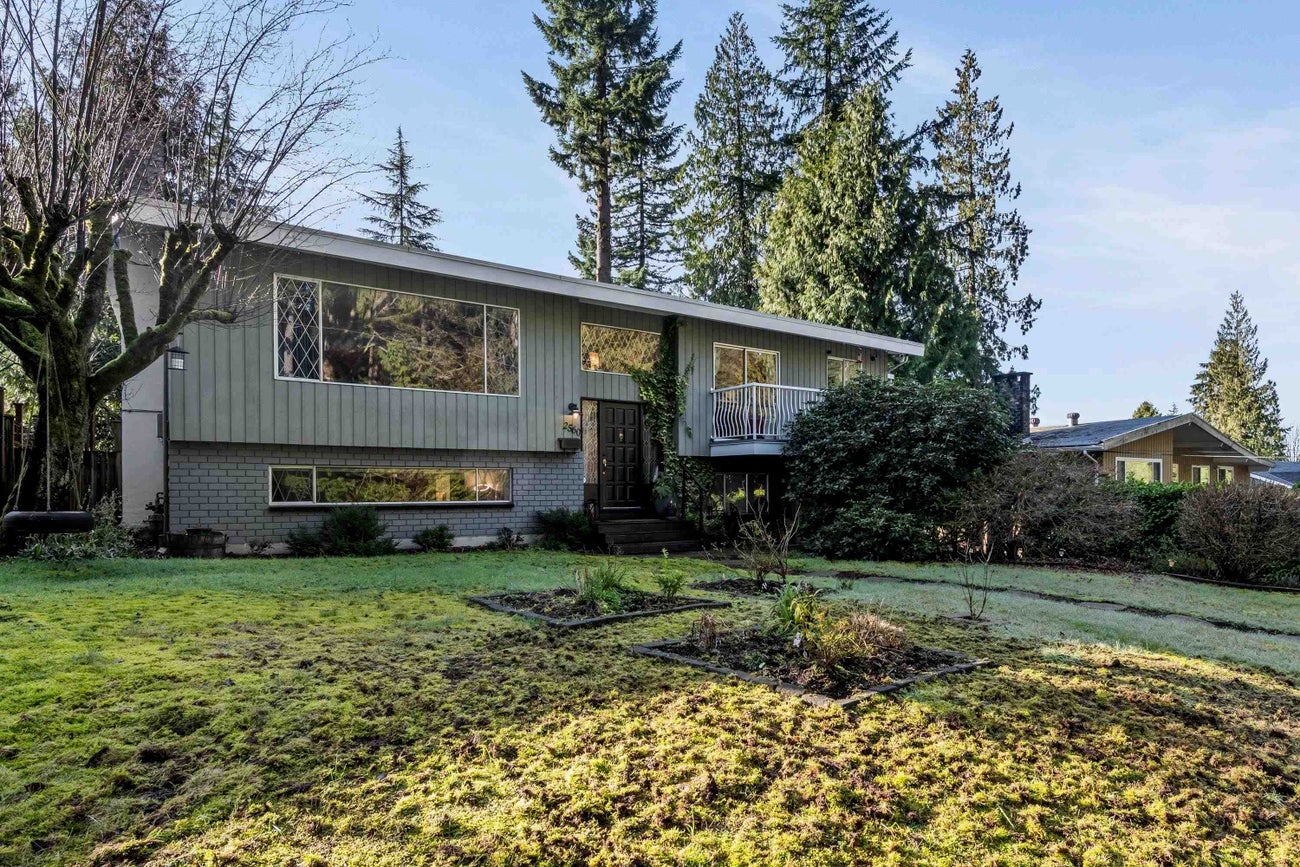 2560 Haversley Avenue - Coquitlam East Single Family Residence for Sale, 4 Bedrooms (R3089767)# - 2