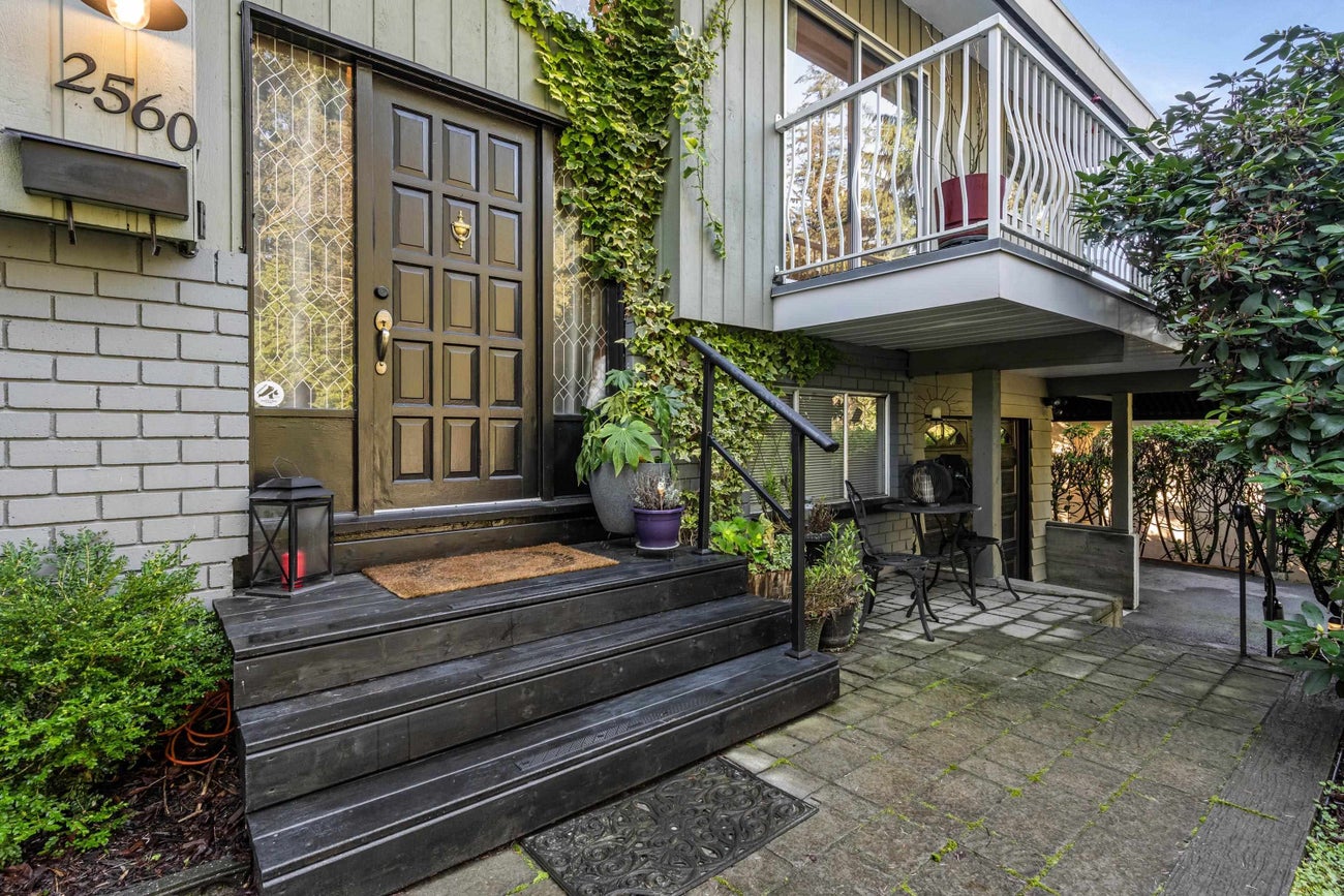 2560 Haversley Avenue - Coquitlam East Single Family Residence for Sale, 4 Bedrooms (R3089767)# - 4