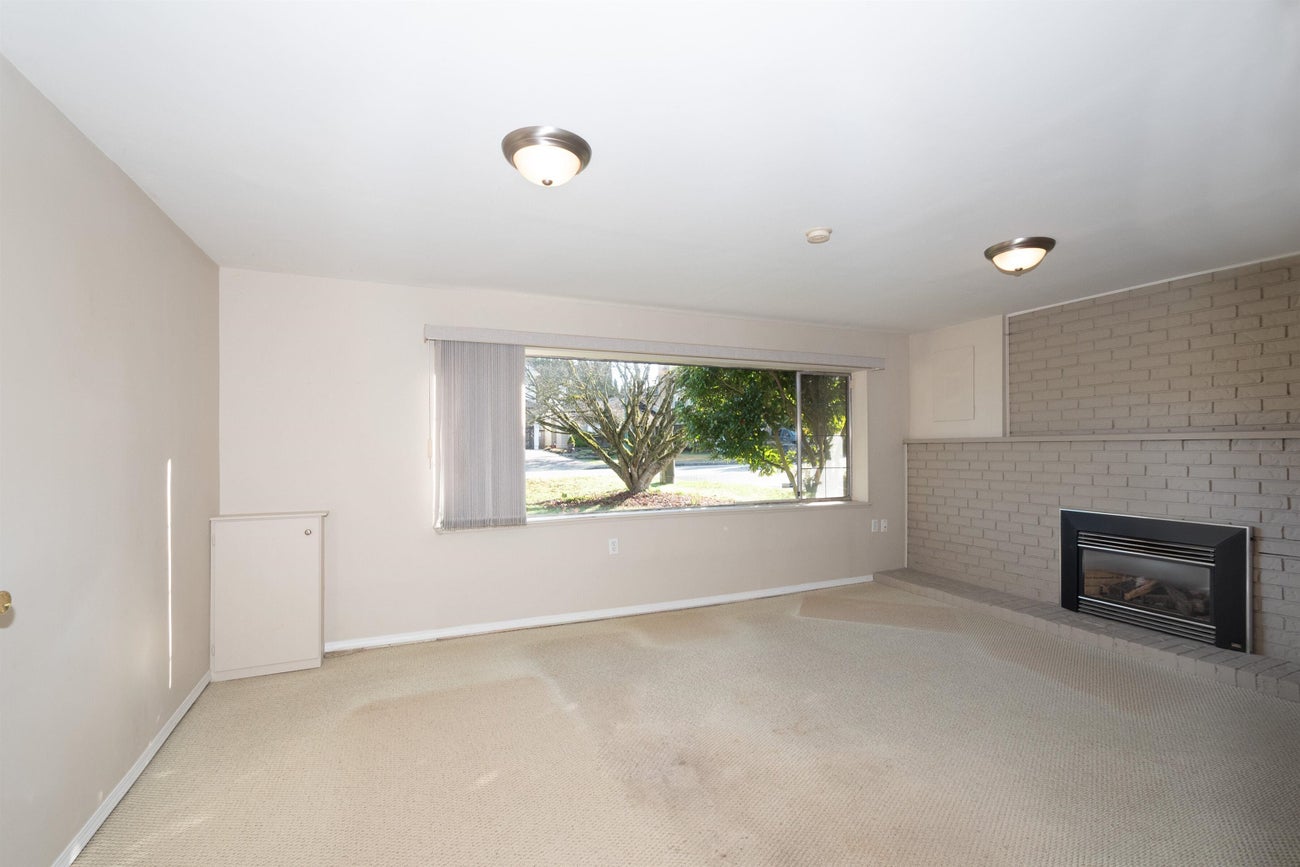 712 Macintosh Street - Central Coquitlam Single Family Residence for Sale, 3 Bedrooms (R3090305)# - 24