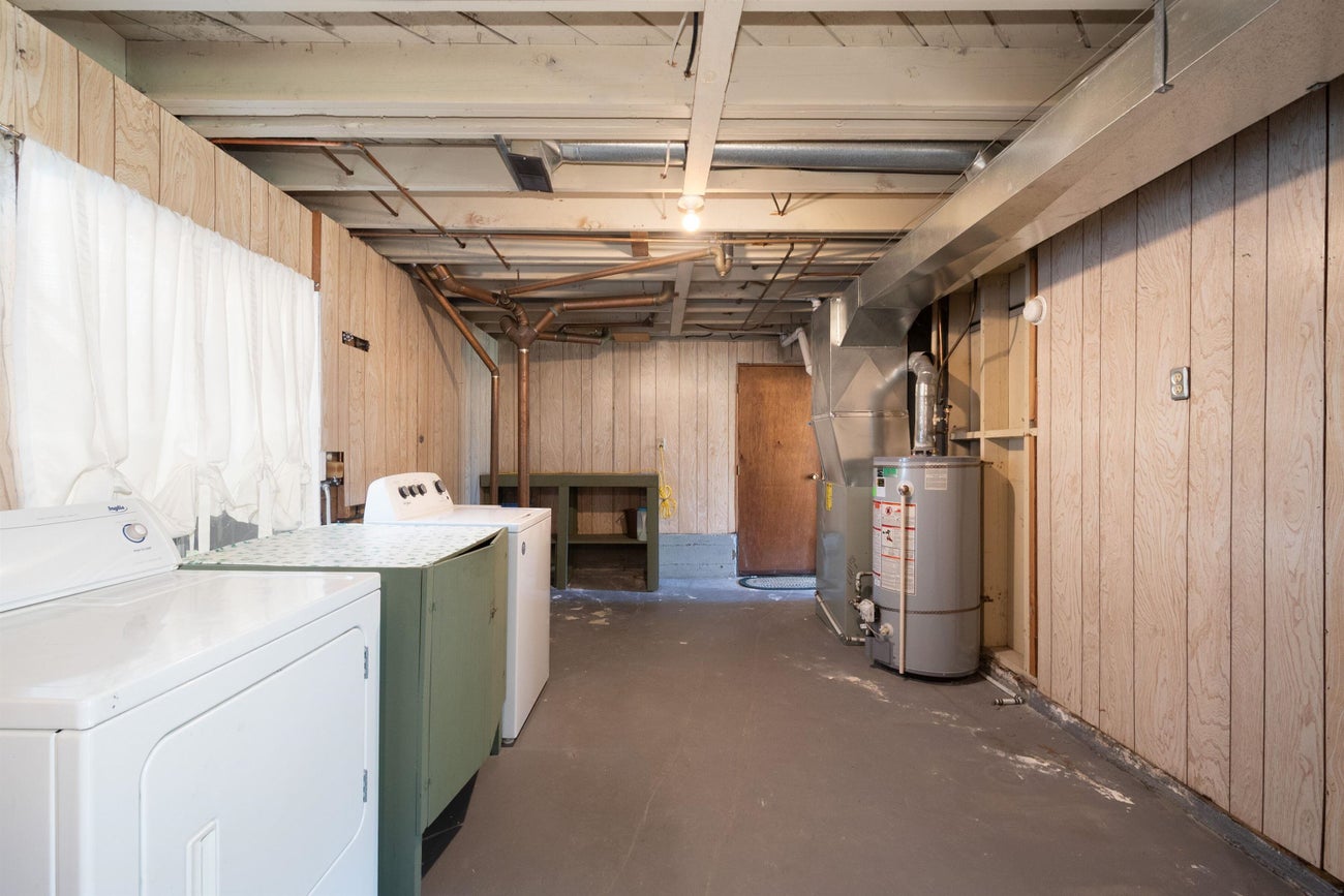 712 Macintosh Street - Central Coquitlam Single Family Residence for Sale, 3 Bedrooms (R3090305)# - 30