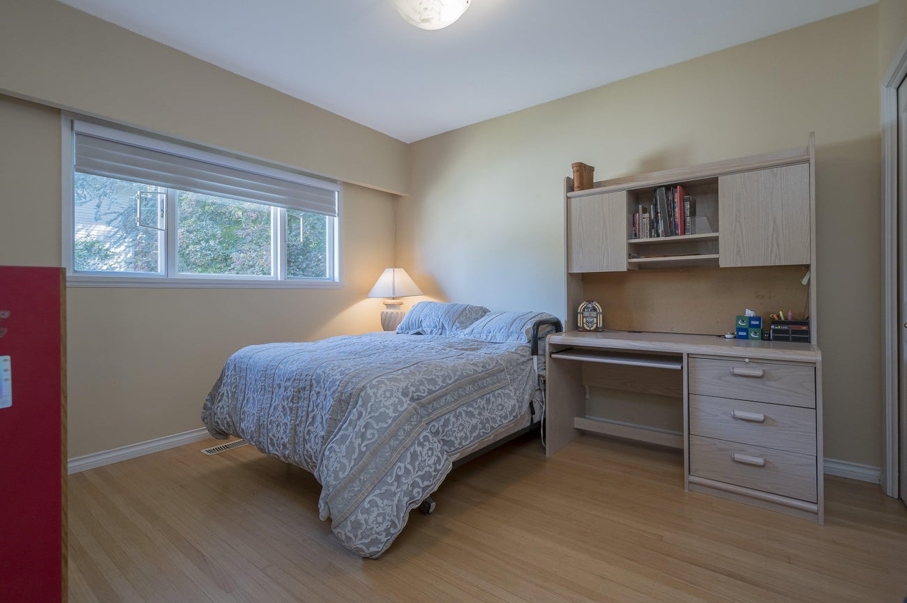 541 Cochrane Avenue - Coquitlam West single-family-residence for Sale, 5 Bedrooms (R3090326)# - 18