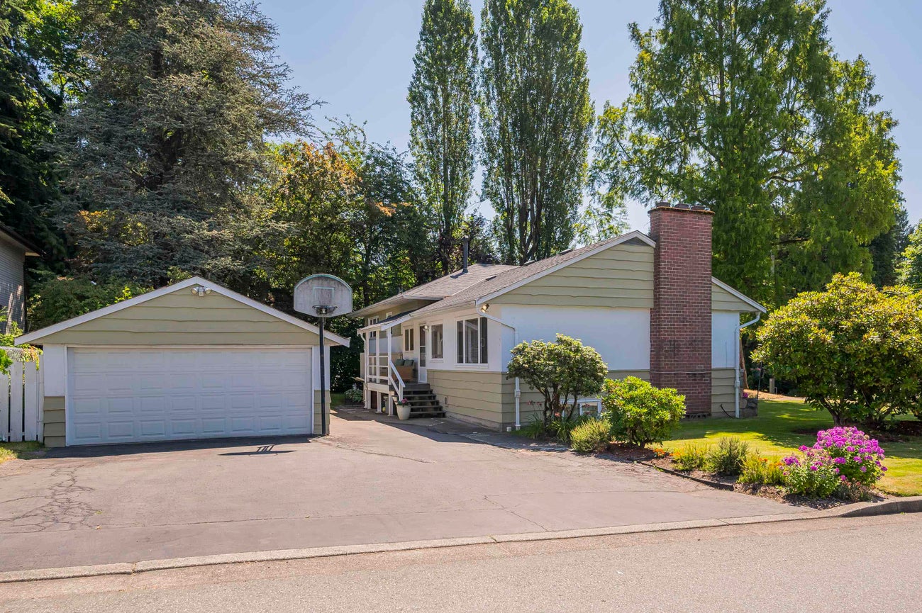 541 Cochrane Avenue - Coquitlam West single-family-residence for Sale, 5 Bedrooms (R3090326)# - 3