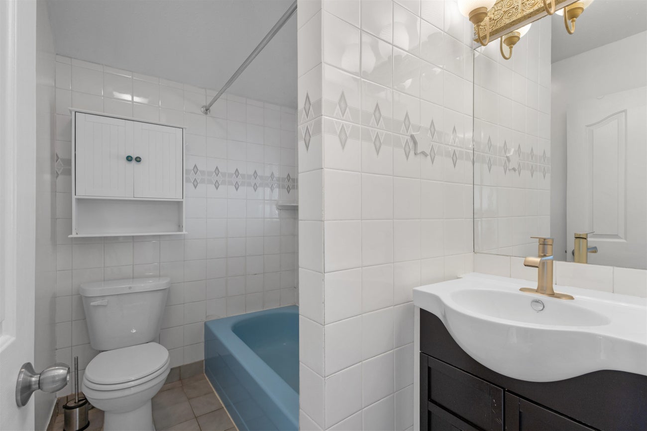 1111 Cartier Avenue - Maillardville Single Family Residence for Sale, 3 Bedrooms (R3091048)# - 13