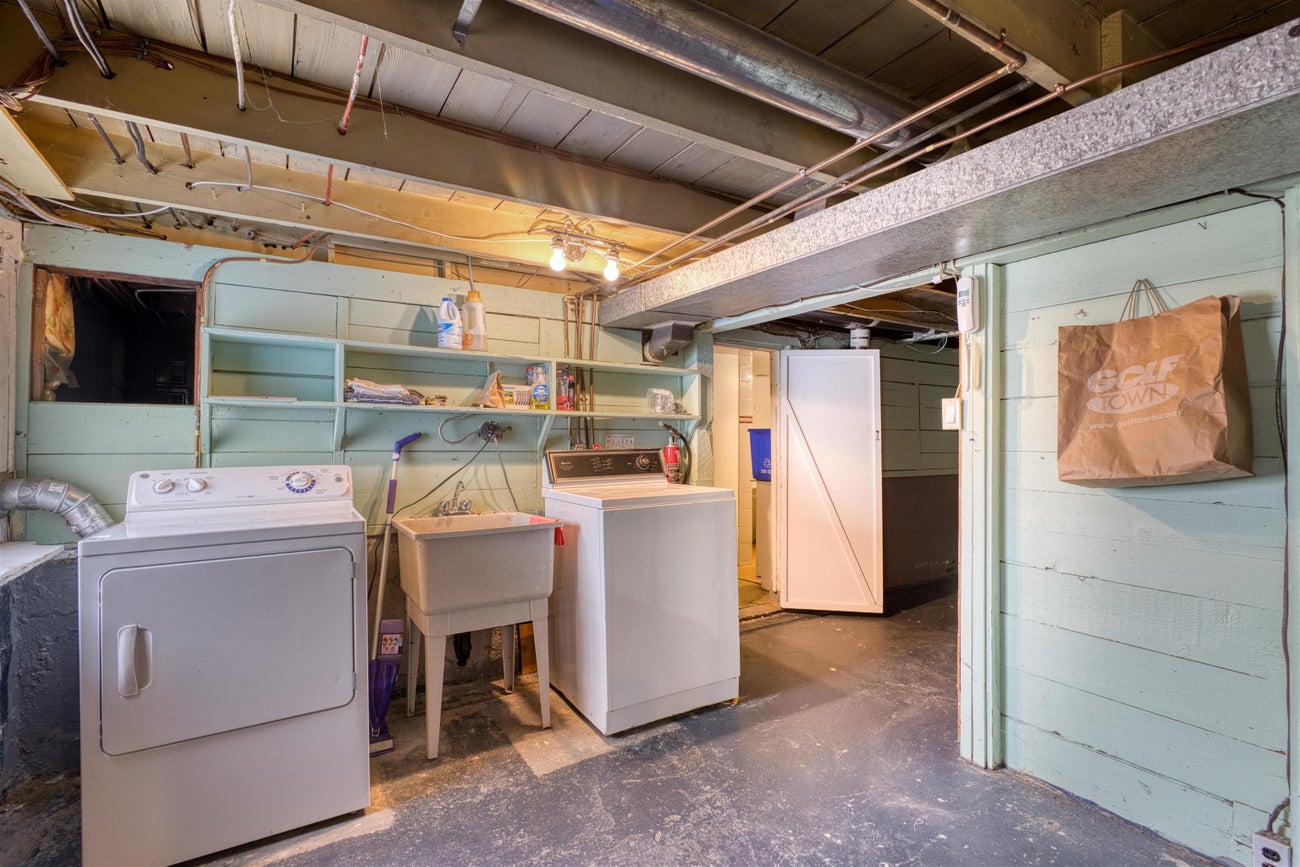 1111 Cartier Avenue - Maillardville Single Family Residence for Sale, 3 Bedrooms (R3091048)# - 15